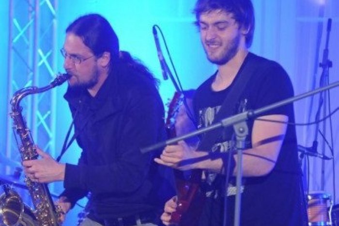 Ilustračný obrázok k článku Prešovčania si dajú do nosa: Známy hudobník oslavuje narodeniny, platí prvým 100 ľuďom :)