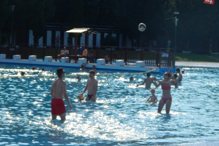 Ilustračný obrázok k článku Vyľudnené žiarske kupko: Tento rok rekordy padali, no nie vo vysokej návštevnosti