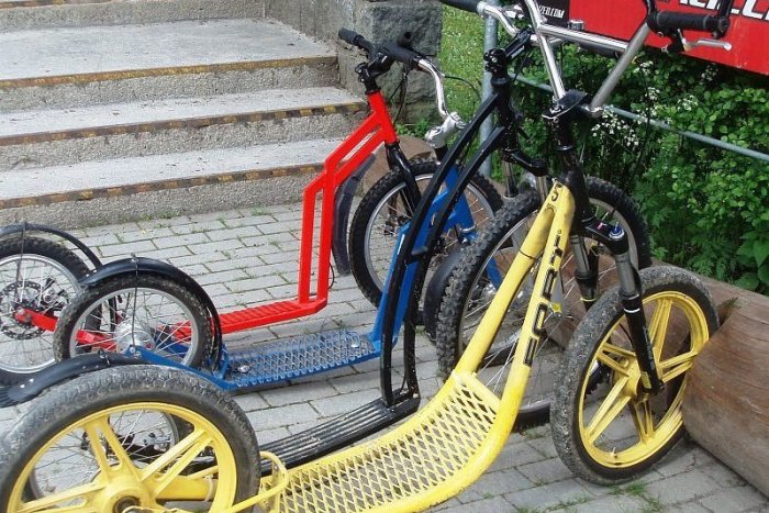 Ilustračný obrázok k článku Záchranári na Malinom Brde: Dobitý Izraelčan (47) po páde z terénnej kolobežky