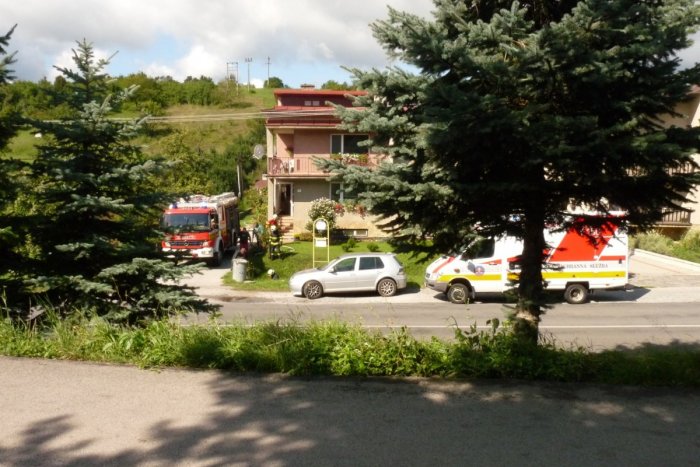 Ilustračný obrázok k článku V rodinnom dome vypukol požiar: Oheň zachvátil fľaše s chemikáliami