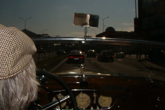 Ilustračný obrázok k článku Na našich cestách uvidíme nádherné retro kúsky: Toto bude skutočná jazda elegancie!