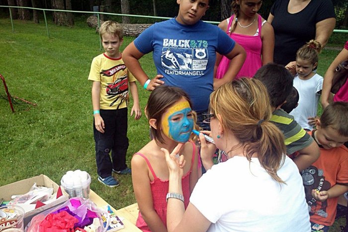 Ilustračný obrázok k článku OBRAZOM: Pozrite si, ako to vyzeralo na Betliarskom country kotlíku 2014