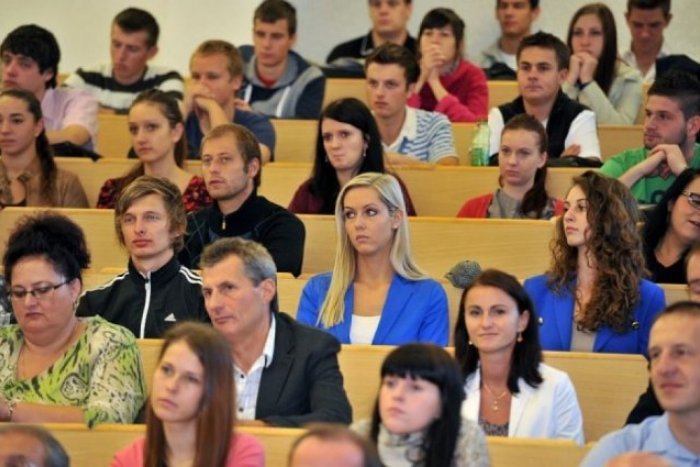 Ilustračný obrázok k článku Novinky pre vysokoškolákov: Tieto zmeny vás čakajú v sociálnych a motivačných štipendiách