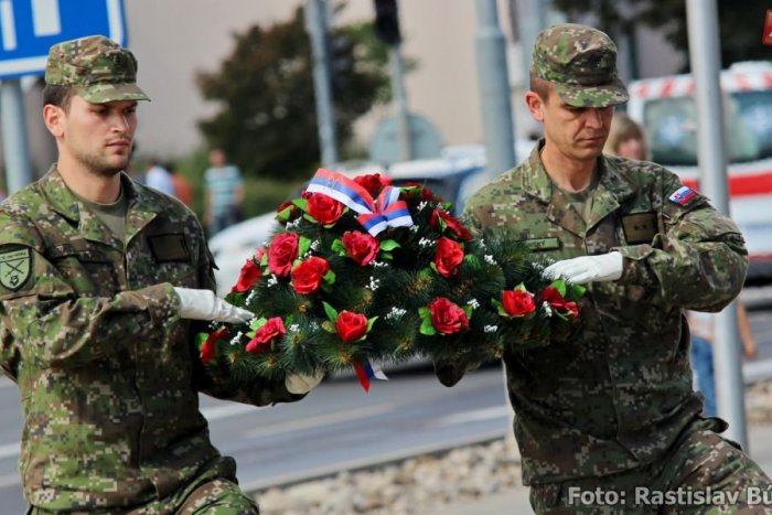 Ilustračný obrázok k článku Od SNP ubehlo už 71 rokov: V Nitre si ho pripomenú kladením vencov