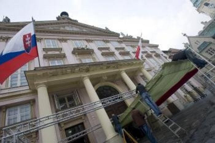 Ilustračný obrázok k článku Pravica v Bratislave sa dohodla na spoločnom postupe