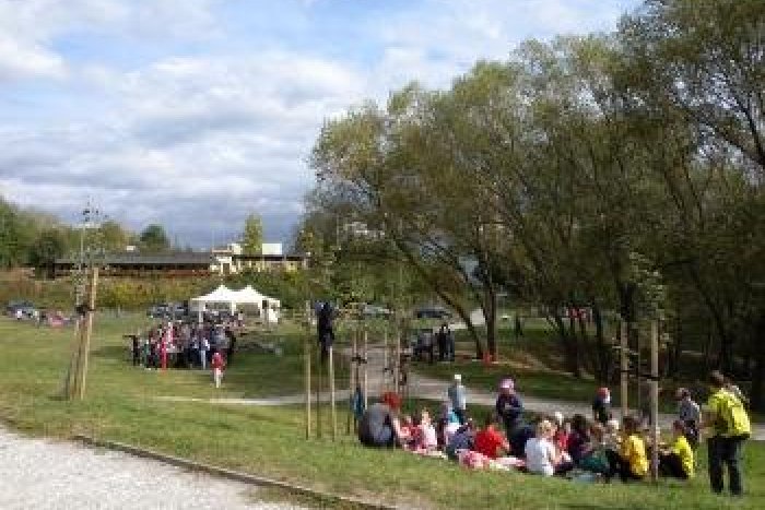 Ilustračný obrázok k článku Diskusia s europoslancami, bazár, či piknik... Najväčšie bystrické sídlisko ožije nevšedným festivalom