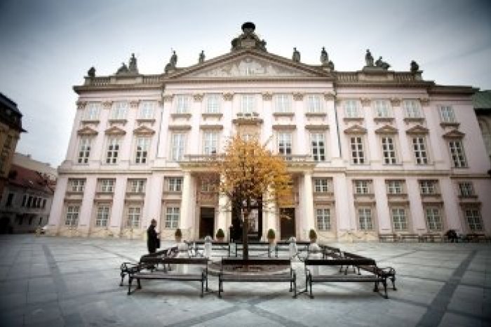 Ilustračný obrázok k článku V čom ste lepší? Pýtali sme sa kandidátov na primátora