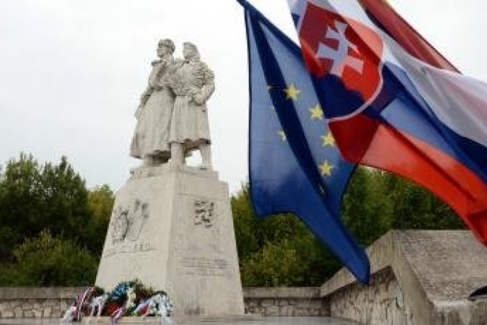 Ilustračný obrázok k článku Výročie SNP sa bude sláviť aj v Dargovskom priesmyku: Takýto program je pripravený!