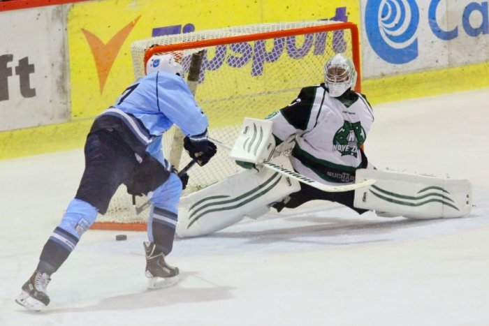 Ilustračný obrázok k článku Gólová prestrelka na ľade súpera: Hokejisti porazili Nové Zámky