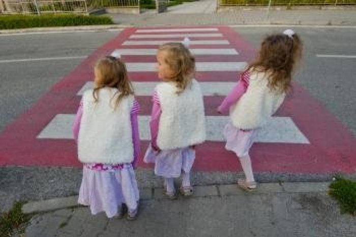 Ilustračný obrázok k článku Rekordný počet prvákov: Zajtra po prvý raz do školy vykročí až 3 200 Bratislavčanov