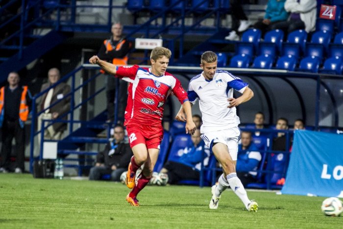 Ilustračný obrázok k článku Poprad zdolal Lokomotívu. Rozhodli striedajúci hráči