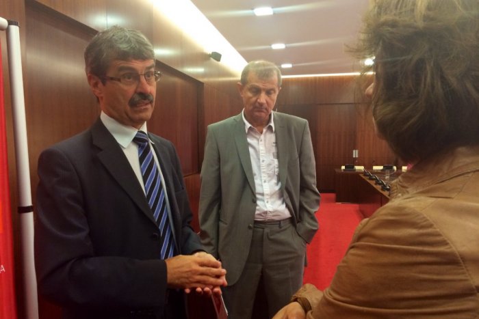 Ilustračný obrázok k článku Primátor Ftáčnik: Ešte nie sme za vodou, dlhy mesto zaťažujú