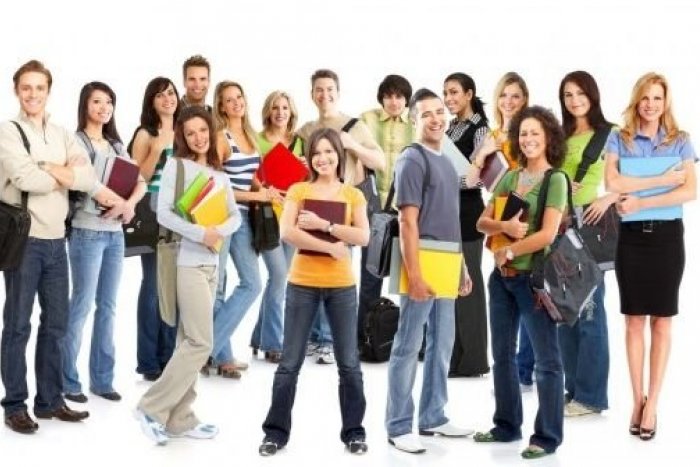 Ilustračný obrázok k článku Chcete študovať zdarma doma či v zahraničí? Študenti vytvorili online databázu štipendií