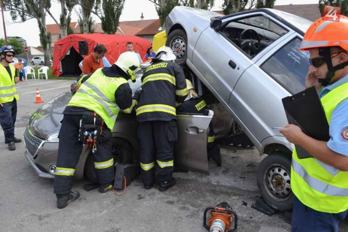 Ilustračný obrázok k článku V súťaži hasičov rozhodovali body: Časový limit dodržali len tri tímy