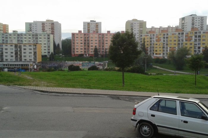 Ilustračný obrázok k článku Bystrické sídlisko bude mať vlastné noviny: Do života ich uvedú počas nevšedného festivalu