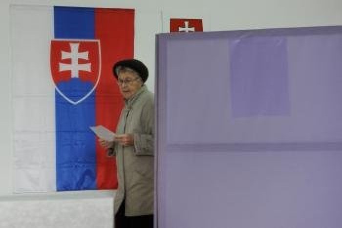 Ilustračný obrázok k článku Už je jasné, kto všetko kandiduje na primátora Bystrice: Nechýba šéf kúpeľov Hrčka ani podnikateľ Čupka!