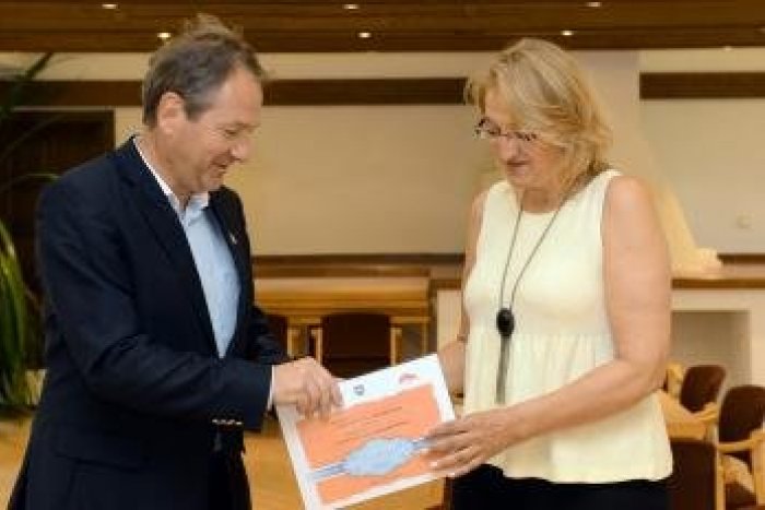 Ilustračný obrázok k článku V Záhorskej Bystrici bude za starostu opäť kandidovať Jozef Krúpa