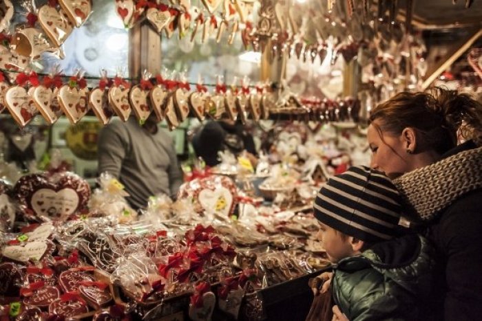 Ilustračný obrázok k článku Vianoce sa blížia, hoci počasie ešte nie je vianočné