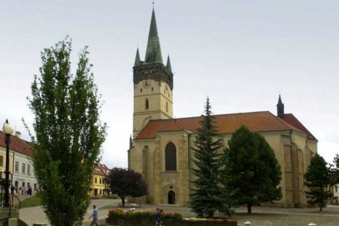 Ilustračný obrázok k článku Uhádnite: Ktorý uchádzač o post primátora Prešova je kráľ sociálnej siete?