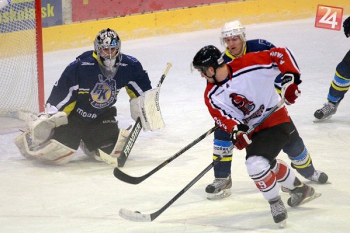 Ilustračný obrázok k článku Prestrelka v Trnave: Diváci si užili štrnásť gólov