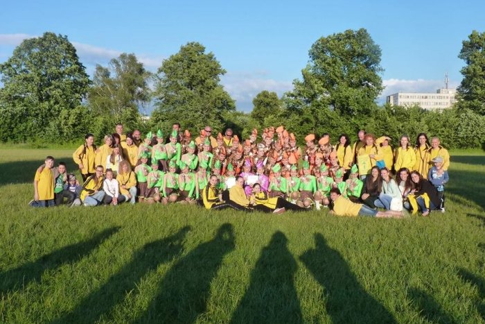 Ilustračný obrázok k článku Pozrite si top klikané videá zo Žiliny: Malý futbalista s veľkým talentom aj krásne mažoretky