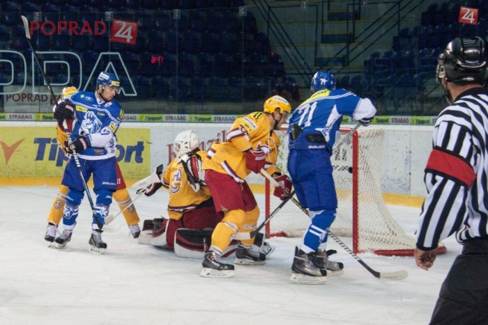 Ilustračný obrázok k článku Poprad predviedol solídny výkon a s prehľadom vyhral. Dukla nevyužila ani vyložené šance