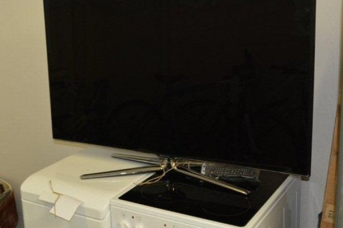 Ilustračný obrázok k článku Susedovi zobral televízor: Žeby sa blížil futbalový svetový šampionát?