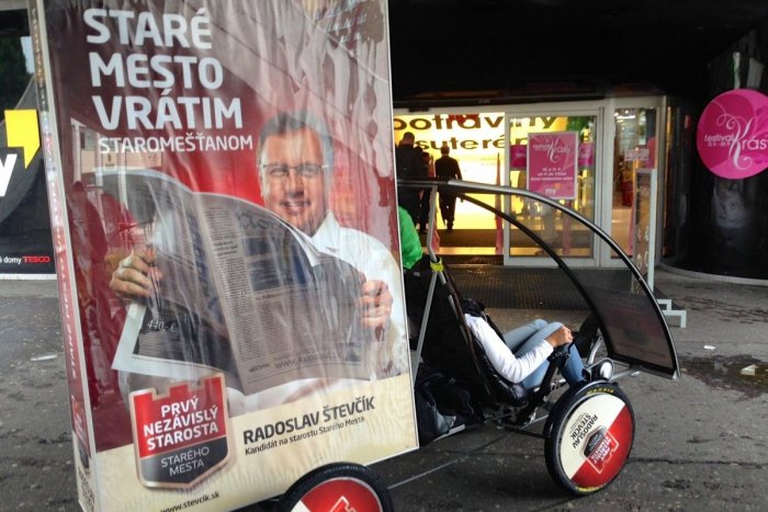 Ilustračný obrázok k článku Kampaň v Starom Meste: Aj keď sa oficiálne nezačala, kandidáti sú všade