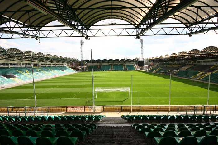 Ilustračný obrázok k článku V centre mesta vypadol prúd: Bez elektriny sa ocitli jasle, obchody aj štadión!