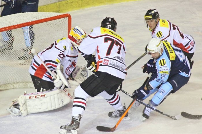 Ilustračný obrázok k článku Gólové hody pod Zoborom: Nitra podľahla Banskej Bystrici na domácom ľade