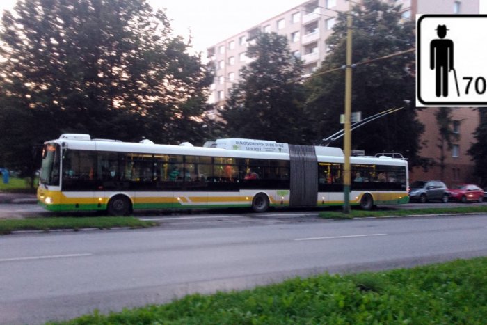 Ilustračný obrázok k článku Veľká novinka: Časť Žilinčanov bude v MHD cestovať úplne zadarmo, koľko rokov musia mať?