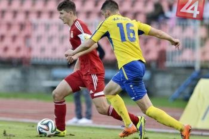 Ilustračný obrázok k článku Dukla doma hostila Košice: Na trávniku sa bojovalo o dôležité body v tabuľke