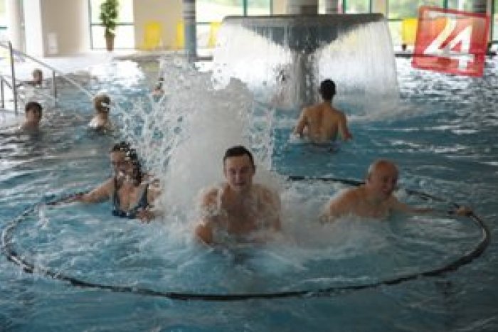 Ilustračný obrázok k článku Nepremárnite babie leto: Investujte do zdravia, alebo do kvality bývania