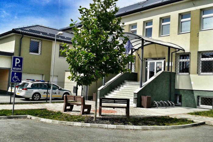 Ilustračný obrázok k článku Toto si je dobré prečítať: Humenský policajný šéf sa obracia na ľudí!