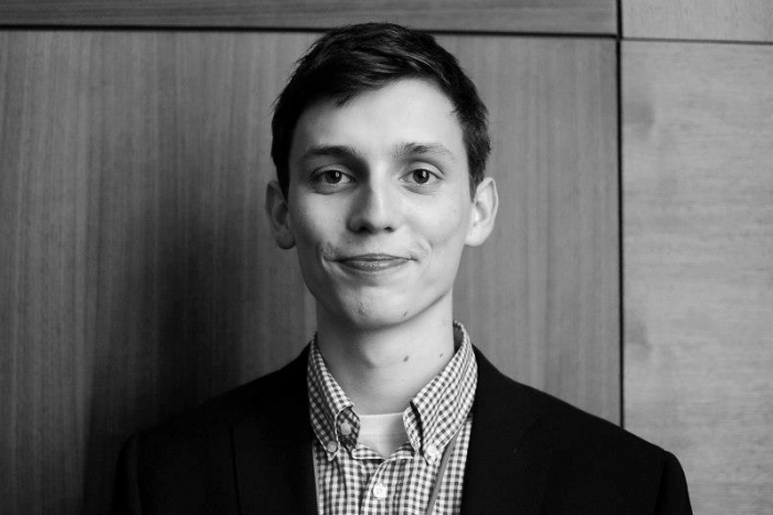 Ilustračný obrázok k článku Spojil vášeň ku káve a organizovaniu: Rozhovor so študentom, čo stojí za Coffeefestom a TEDxNitra