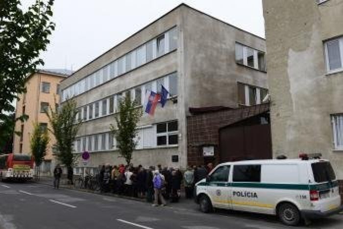 Ilustračný obrázok k článku Pri prešovskej väznici spomínali na nespravodlivo väznených: Toto je jeden z trpkých ľudských príbehov