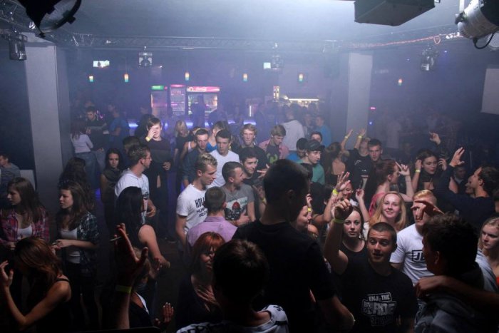 Ilustračný obrázok k článku Hviezdna jeseň v ROYAL CLUBE pokračuje: Tento raz sa môžete tešiť na Rytmusa!