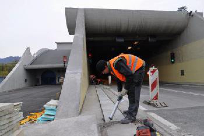 Ilustračný obrázok k článku Tunel Branisko sa na týždeň uzavrie, prebiehať tam bude jesenná údržba