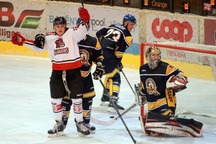 Ilustračný obrázok k článku Trnava privítala Prešov: Zaslúžená výhra na hokejkách Gladiátorov