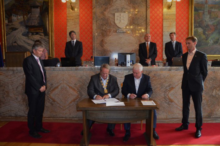 Ilustračný obrázok k článku Mondi SCP v rokoch 2011 – 2014 podporilo 13 investičných projektov Mesta