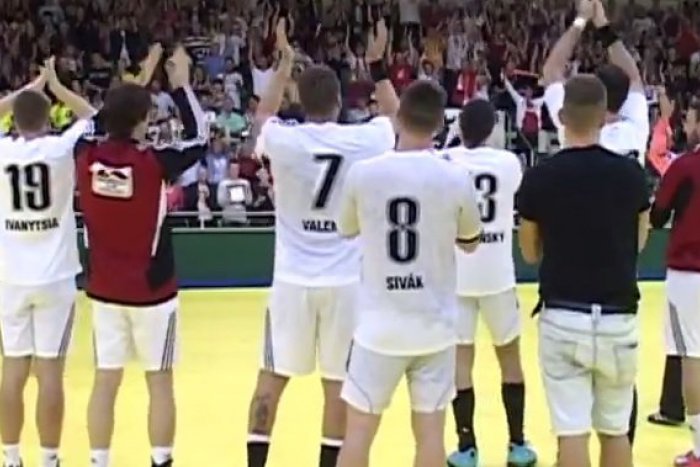 Ilustračný obrázok k článku Prvý náročný zápas nám vyšiel: Hádzanári  senzačne zdolali holandský Targos Bevo!