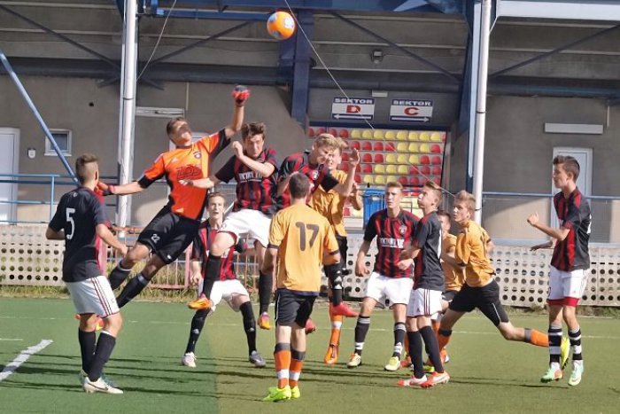 Ilustračný obrázok k článku Víkendový futbal mladých: Mladší dorastenci si poradili s Trnavou