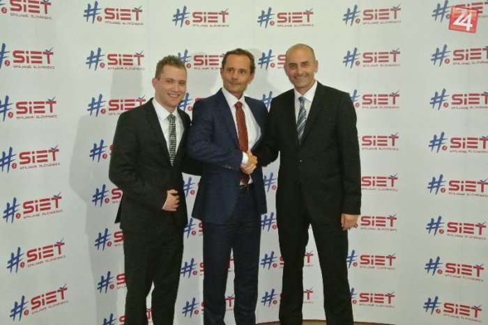 Ilustračný obrázok k článku Kandidát Martin Barčík podpísal Richtársku prísahu