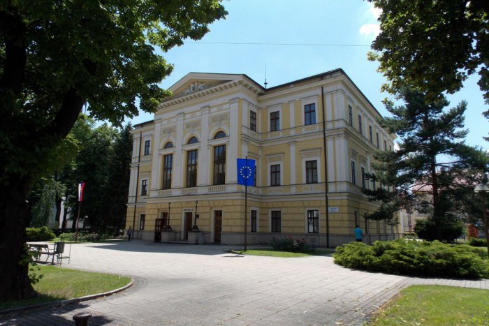 Ilustračný obrázok k článku Info zo zákulisia návštevy čínskeho veľvyslanca: Pochutil si na haluškách, čo ho v meste najviac nadchlo?