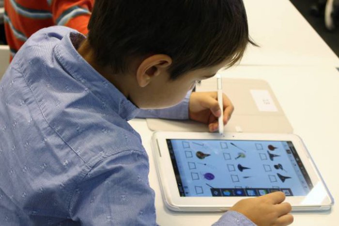 Ilustračný obrázok k článku Tablety sa v škole osvedčili, chcú ich učitelia i žiaci