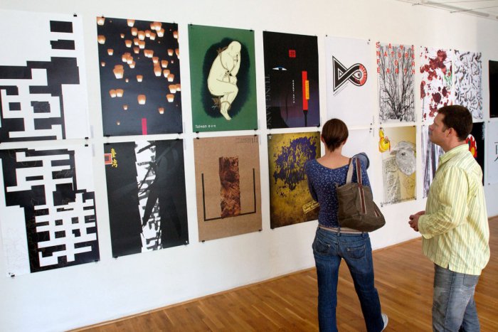 Ilustračný obrázok k článku Trnavská súťaž Trienále plagátu s rekordom: Najvyšší počet plagátov a autorov