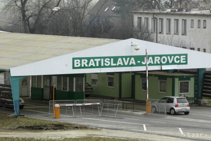 Ilustračný obrázok k článku Obyvatelia Jaroviec si za využívanie verejného priestranstva priplatia