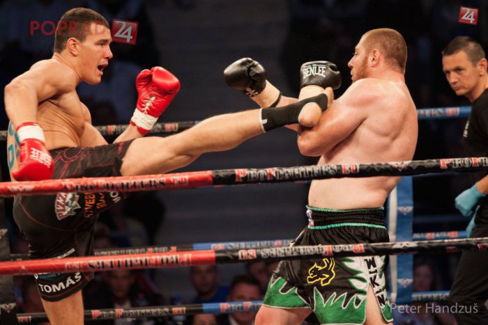 Ilustračný obrázok k článku Simply the Best 6: Do Popradu zamieri v októbri fighterská špička