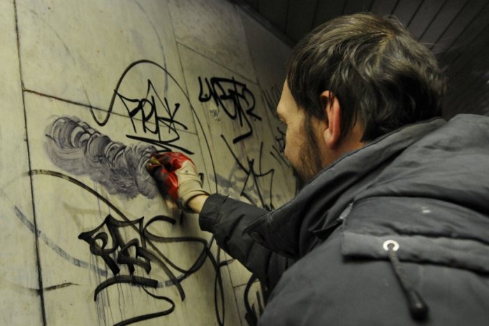 Ilustračný obrázok k článku Vchod do podchodu na Trnavskom mýte si adoptujú dobrovoľníci. Pozrite sa, čo chystajú