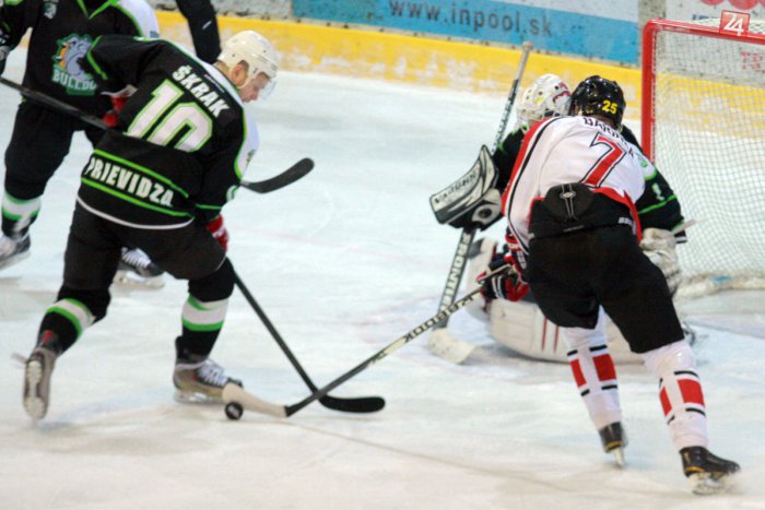 Ilustračný obrázok k článku Debakel na ľade: Naši hokejisti dostali riadne na frak